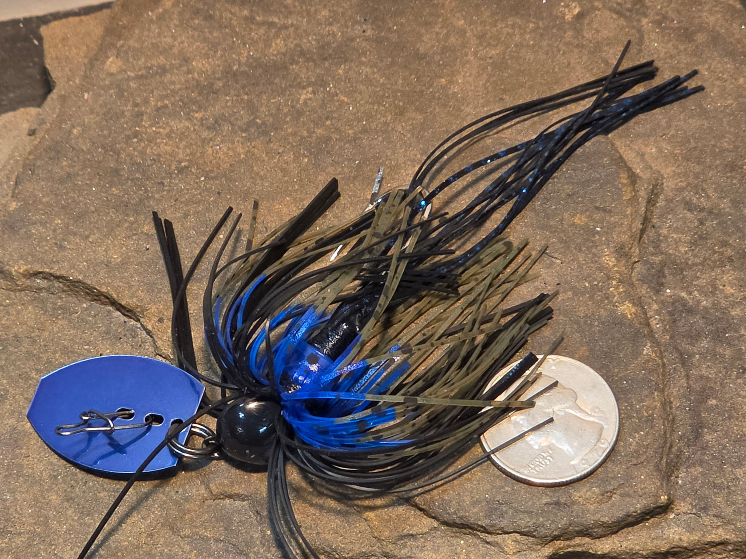 Tux &amp; Tails 3/8oz Black Blue Blade