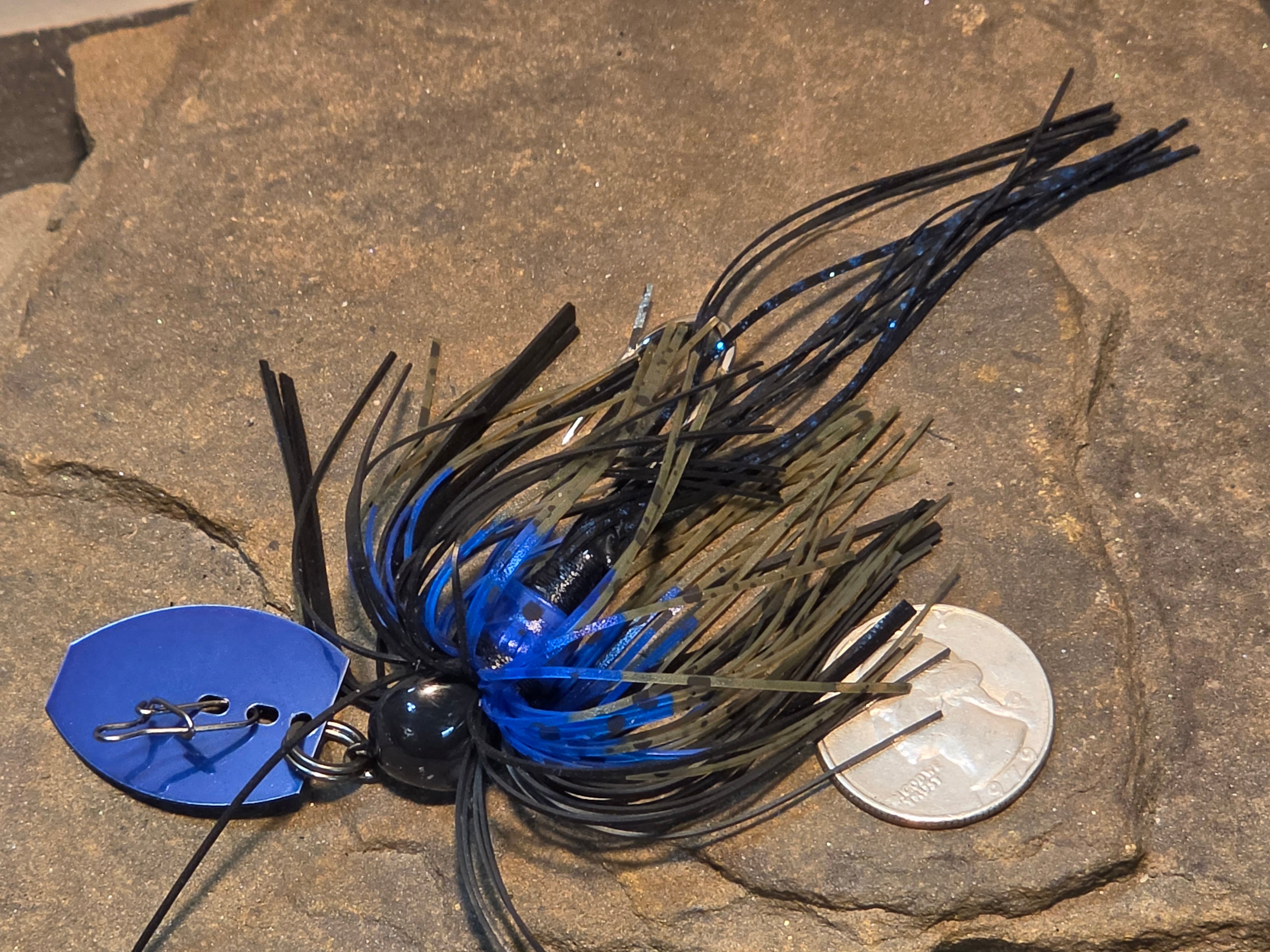 Tux &amp; Tails 3/8oz Black Blue Blade