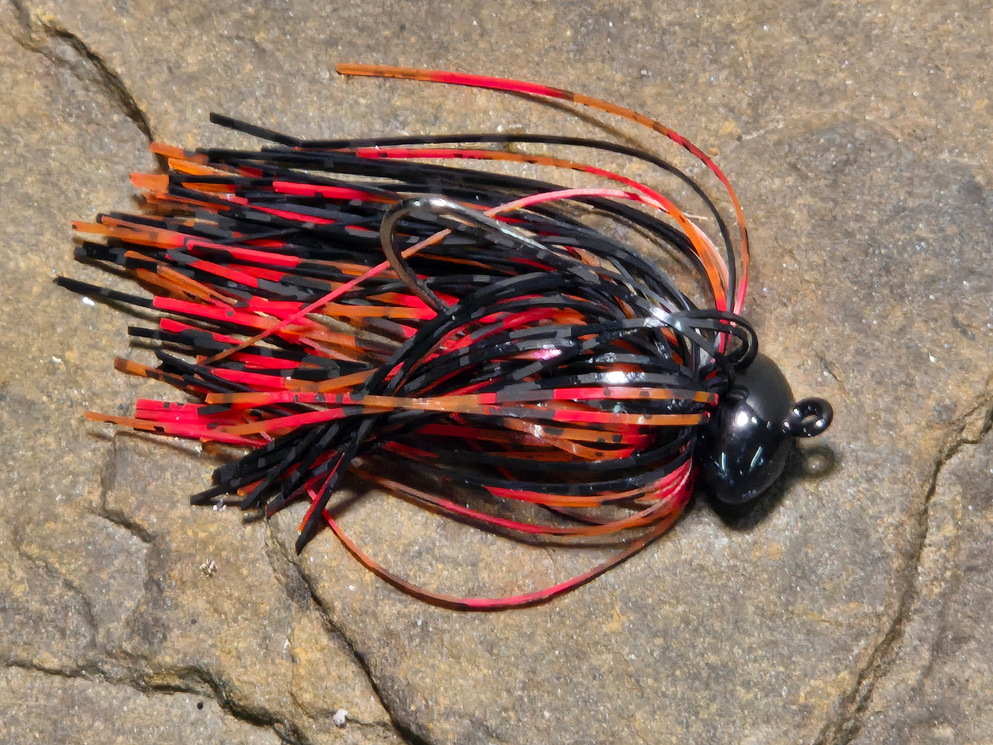 Mimic Ledge Hopper 3/8oz Blood Trail