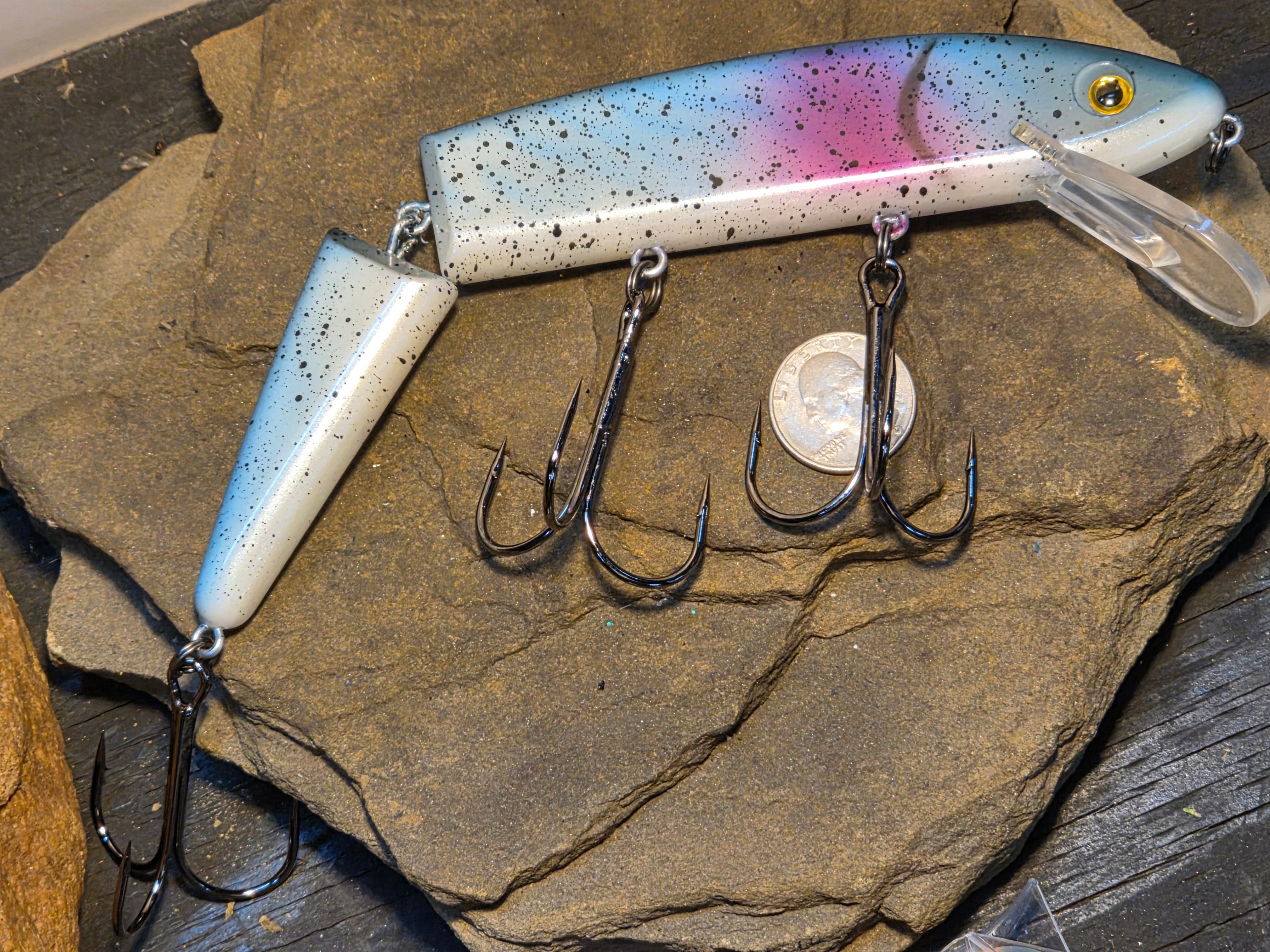Mimic Muskie Hunter 8" Crippled Blue Shad